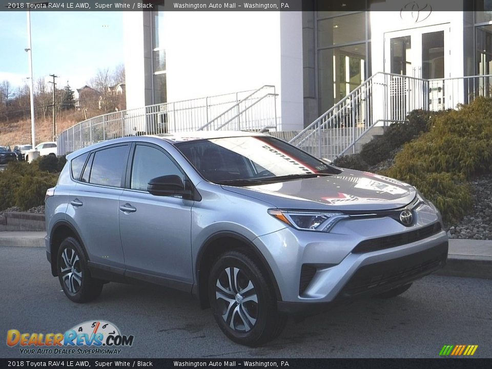 2018 Toyota RAV4 LE AWD Super White / Black Photo #1