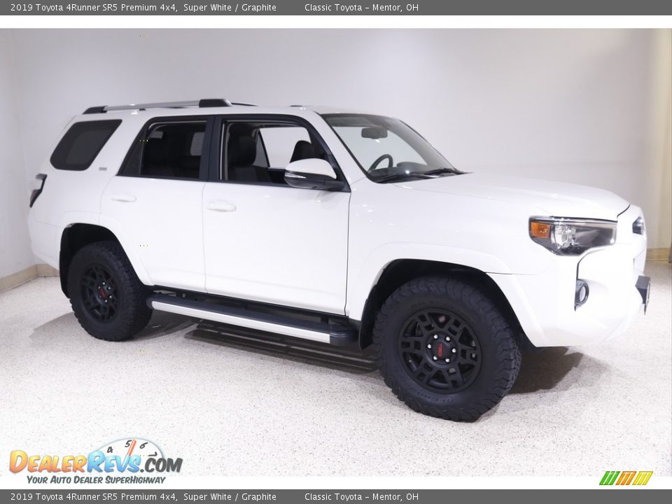 2019 Toyota 4Runner SR5 Premium 4x4 Super White / Graphite Photo #1