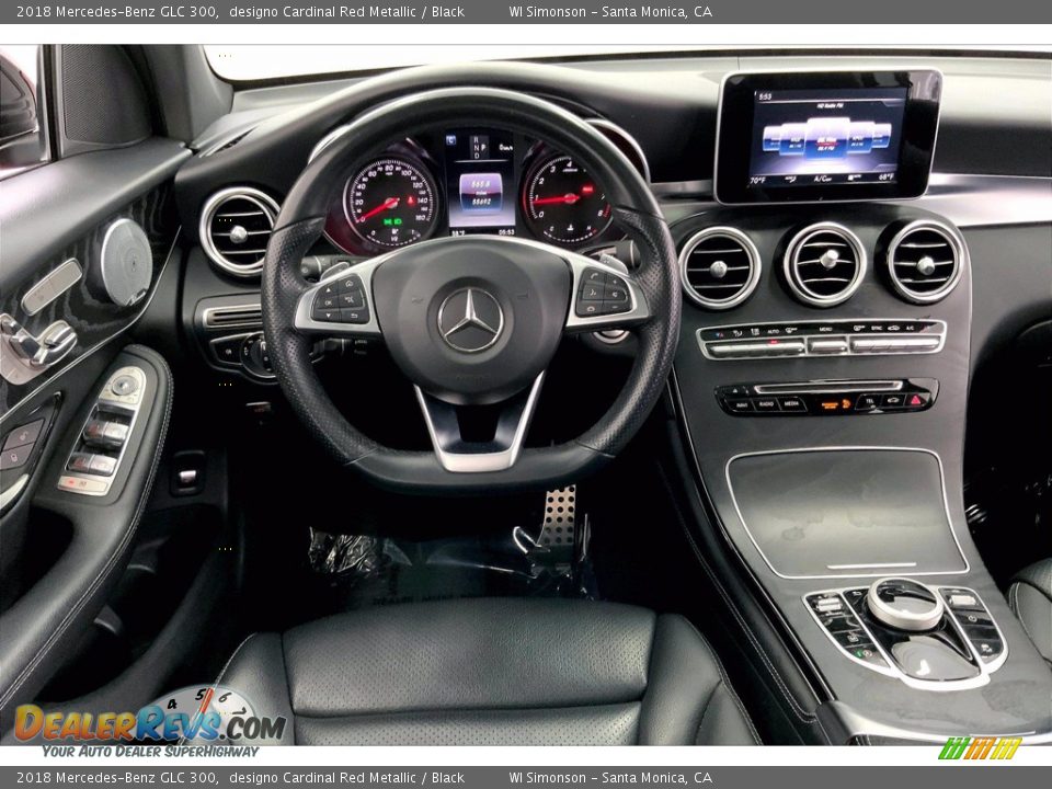 Dashboard of 2018 Mercedes-Benz GLC 300 Photo #4