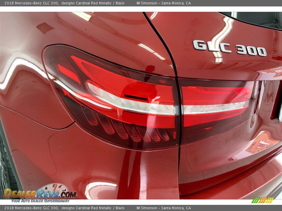 2018 Mercedes-Benz GLC 300 designo Cardinal Red Metallic / Black Photo #29