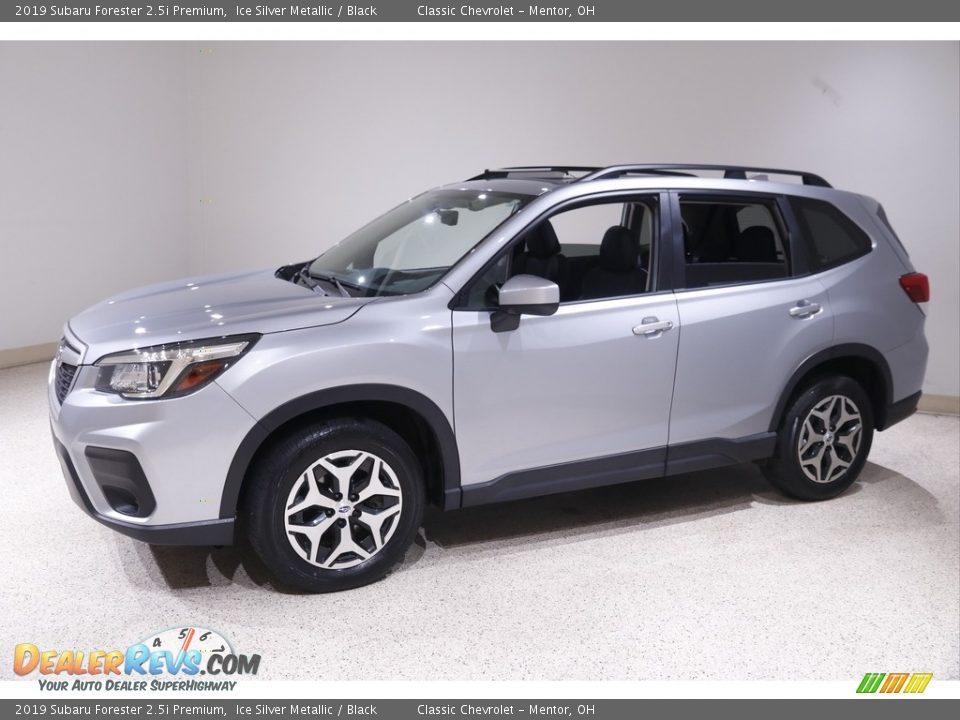 2019 Subaru Forester 2.5i Premium Ice Silver Metallic / Black Photo #3