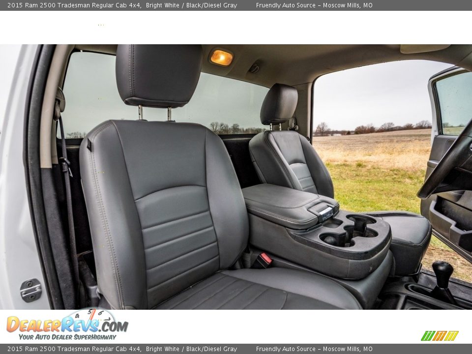 2015 Ram 2500 Tradesman Regular Cab 4x4 Bright White / Black/Diesel Gray Photo #16