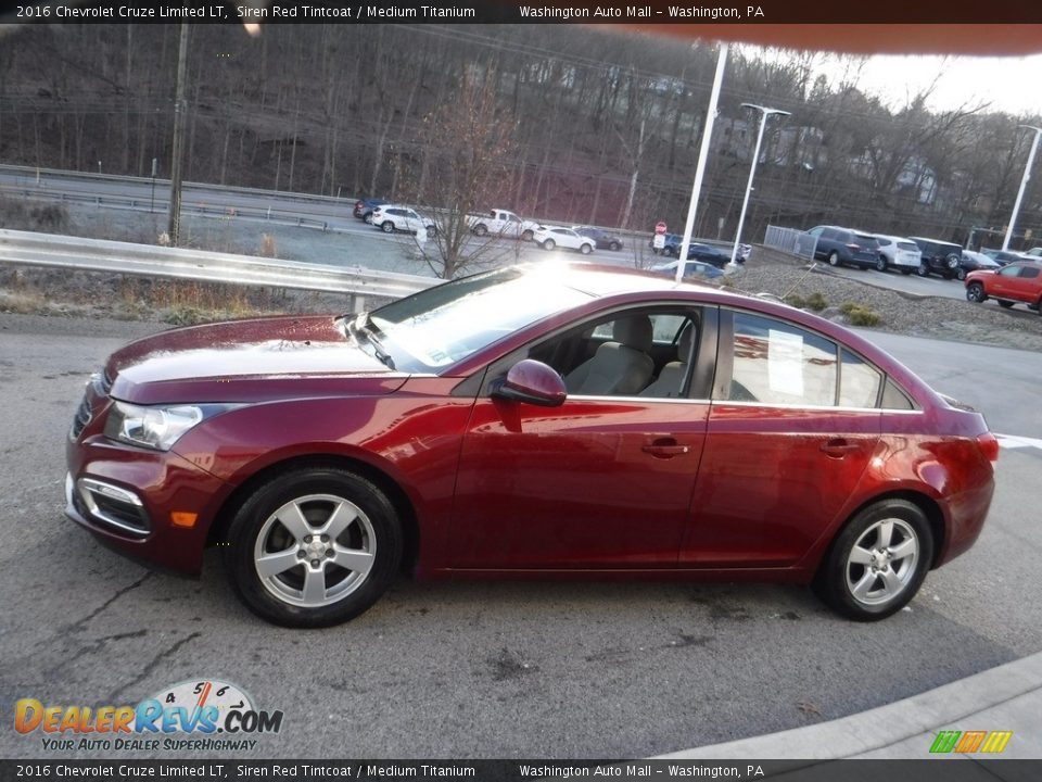 2016 Chevrolet Cruze Limited LT Siren Red Tintcoat / Medium Titanium Photo #12