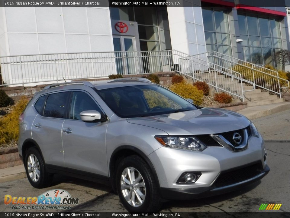 2016 Nissan Rogue SV AWD Brilliant Silver / Charcoal Photo #1
