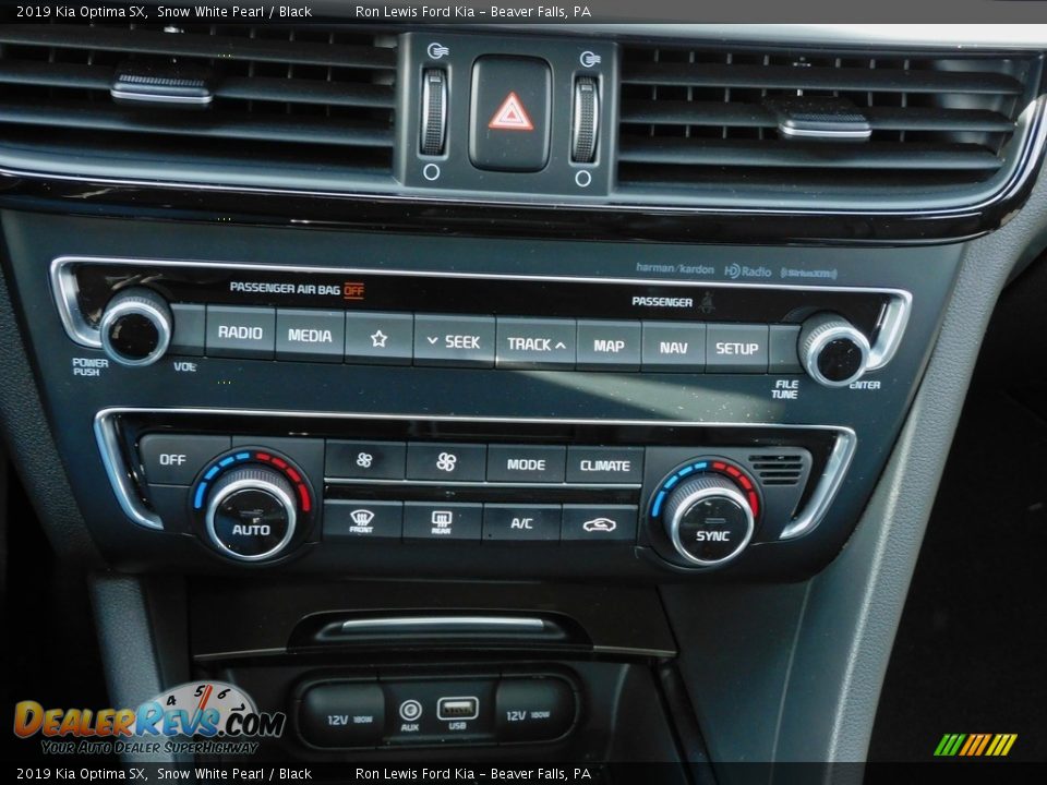 2019 Kia Optima SX Snow White Pearl / Black Photo #18