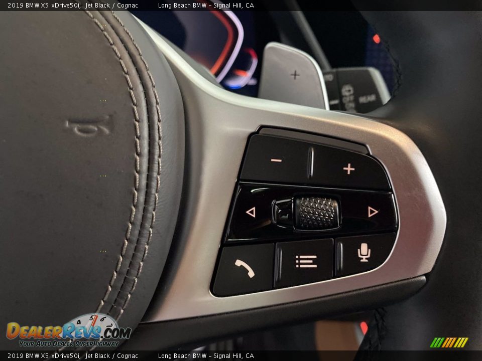 2019 BMW X5 xDrive50i Steering Wheel Photo #19