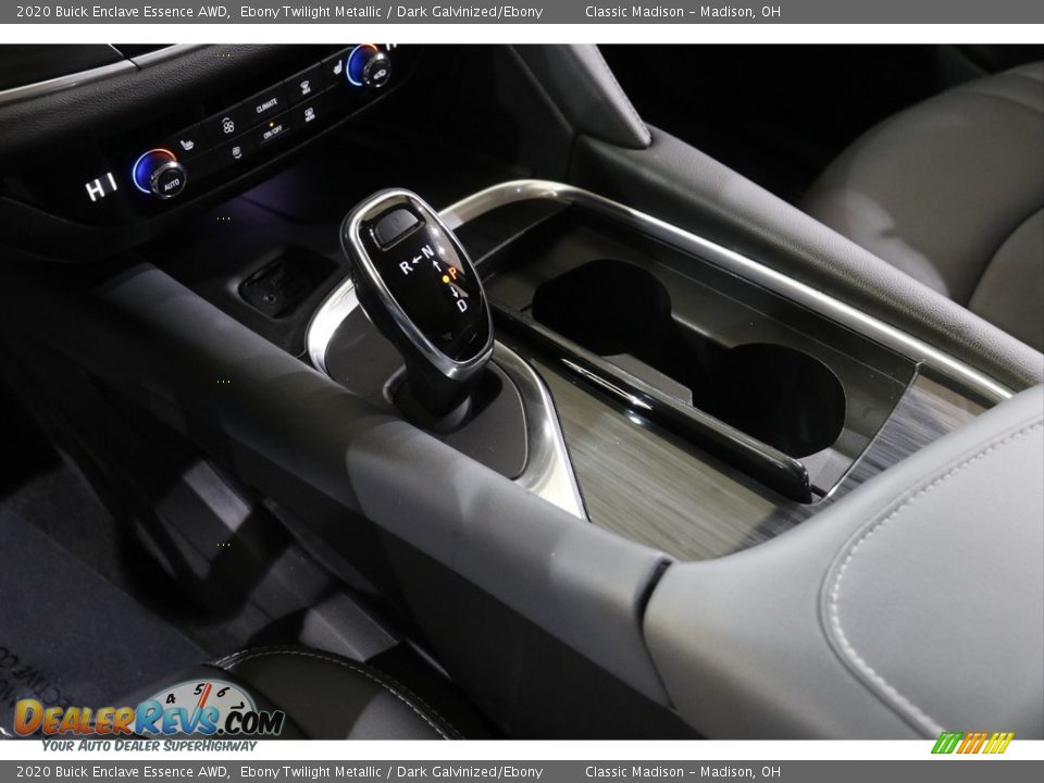 2020 Buick Enclave Essence AWD Shifter Photo #15