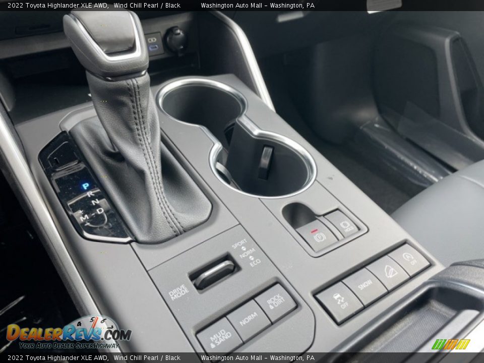 2022 Toyota Highlander XLE AWD Shifter Photo #14