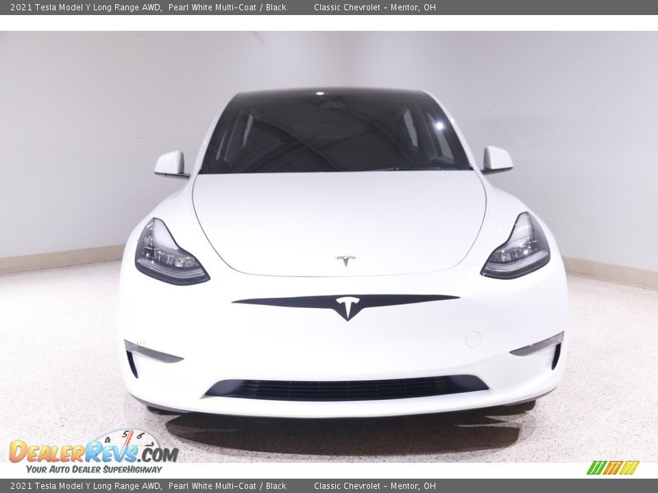 2021 Tesla Model Y Long Range AWD Pearl White Multi-Coat / Black Photo #2