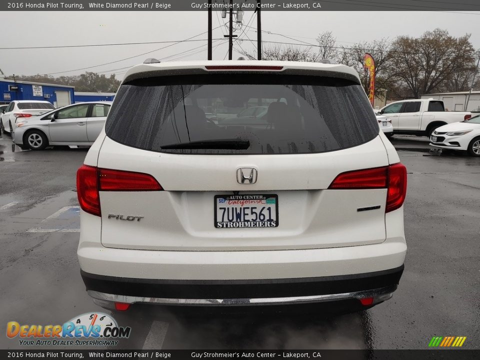 2016 Honda Pilot Touring White Diamond Pearl / Beige Photo #15