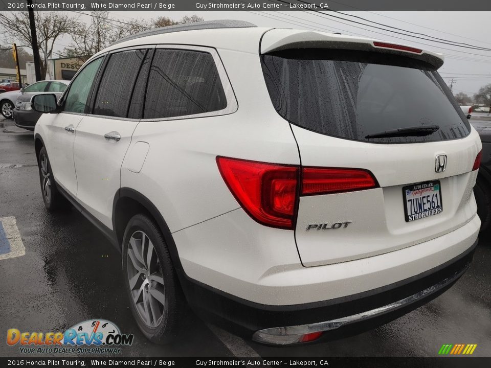 2016 Honda Pilot Touring White Diamond Pearl / Beige Photo #16