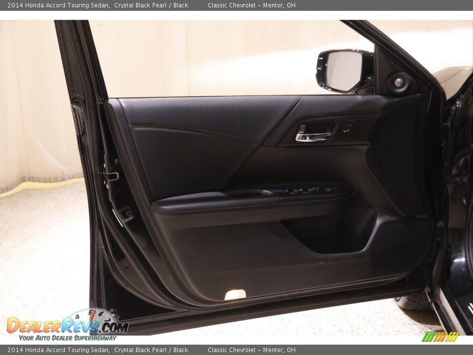 2014 Honda Accord Touring Sedan Crystal Black Pearl / Black Photo #4