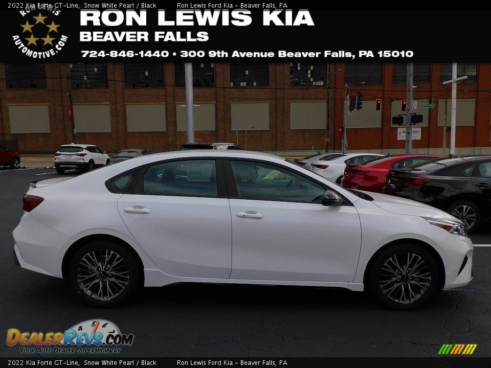 2022 Kia Forte GT-Line Snow White Pearl / Black Photo #1