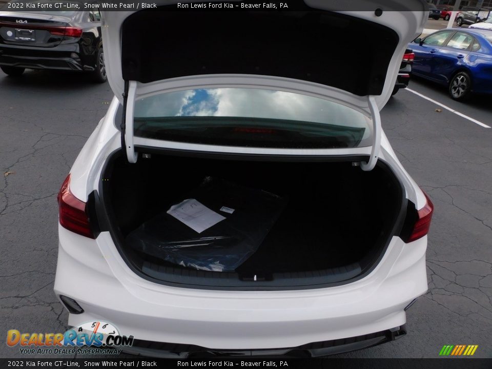 2022 Kia Forte GT-Line Snow White Pearl / Black Photo #4