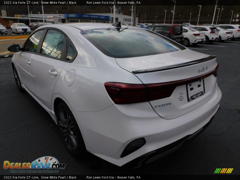 2022 Kia Forte GT-Line Snow White Pearl / Black Photo #5
