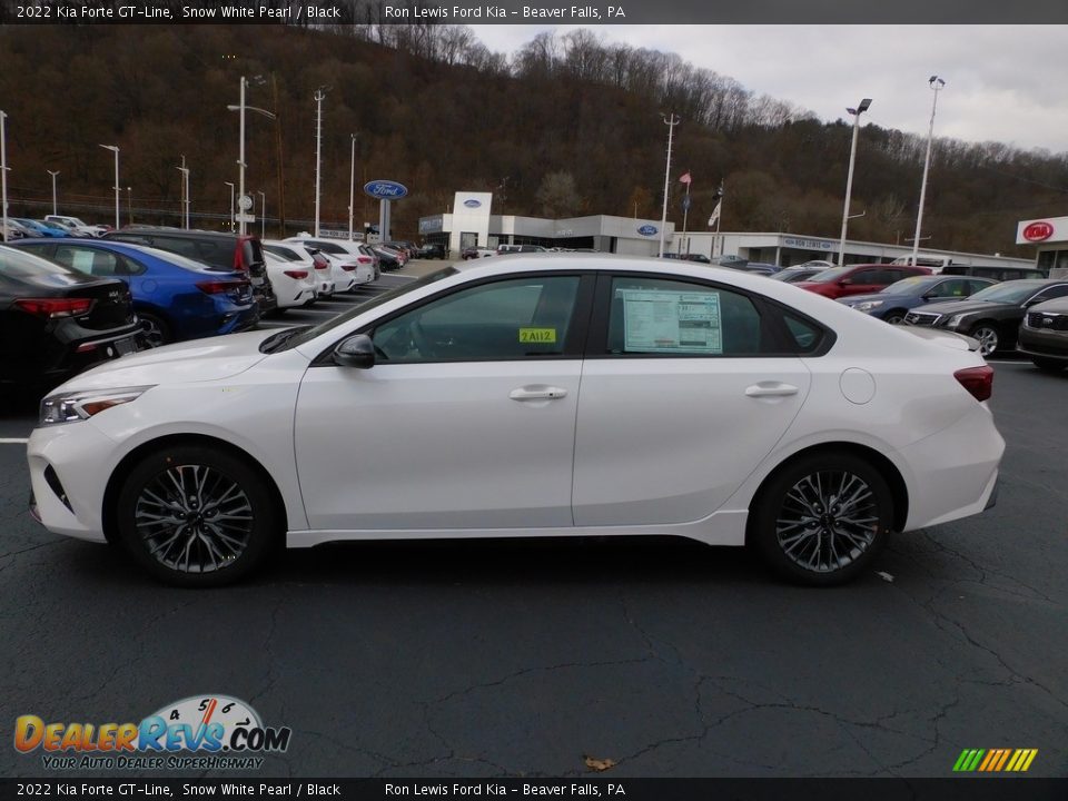 2022 Kia Forte GT-Line Snow White Pearl / Black Photo #6