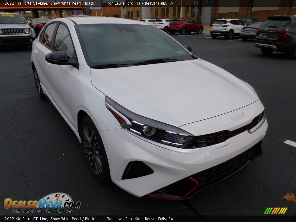 2022 Kia Forte GT-Line Snow White Pearl / Black Photo #9