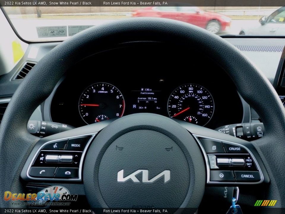 2022 Kia Seltos LX AWD Snow White Pearl / Black Photo #19