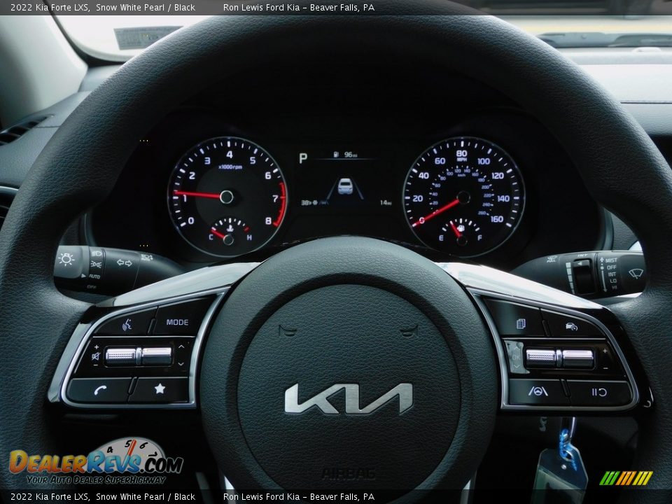 2022 Kia Forte LXS Steering Wheel Photo #19