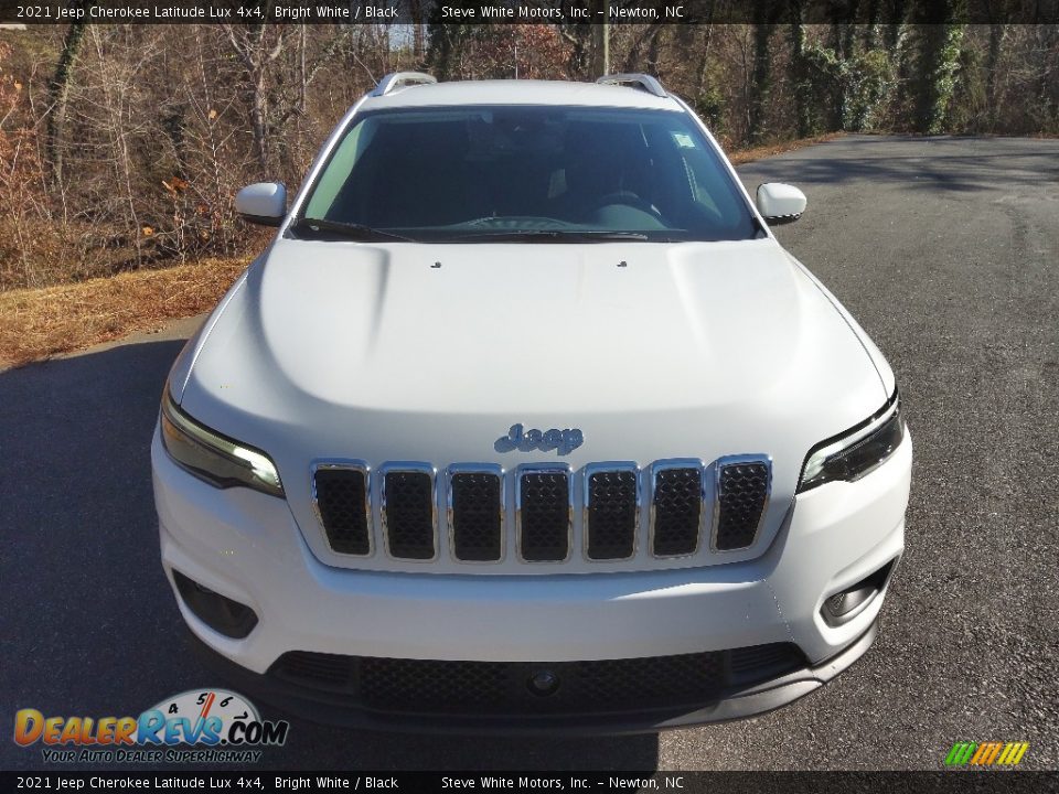 2021 Jeep Cherokee Latitude Lux 4x4 Bright White / Black Photo #3