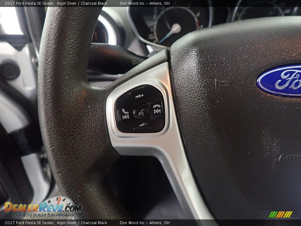 2017 Ford Fiesta SE Sedan Ingot Silver / Charcoal Black Photo #28