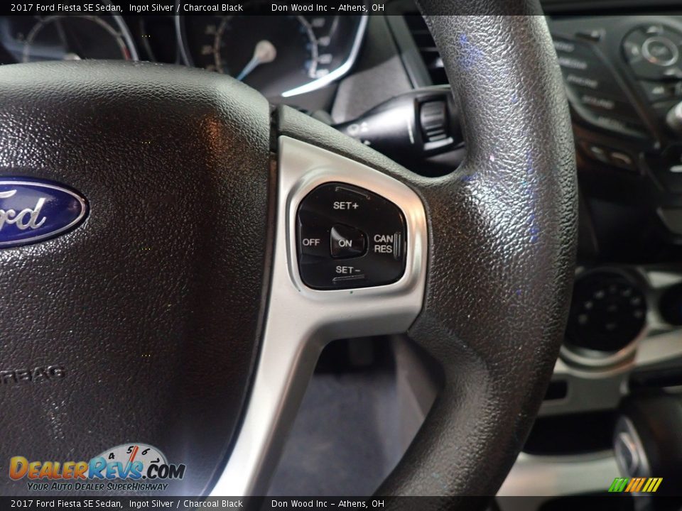 2017 Ford Fiesta SE Sedan Ingot Silver / Charcoal Black Photo #29