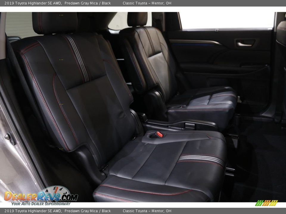 2019 Toyota Highlander SE AWD Predawn Gray Mica / Black Photo #16