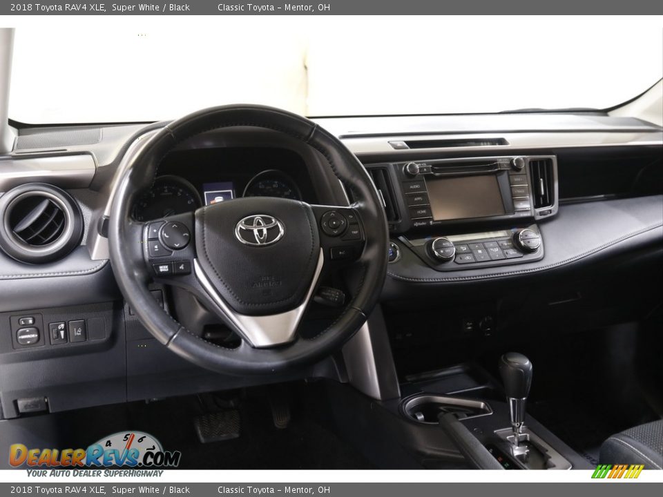 2018 Toyota RAV4 XLE Super White / Black Photo #6