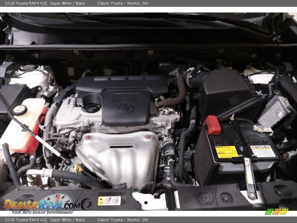 2018 Toyota RAV4 XLE Super White / Black Photo #19