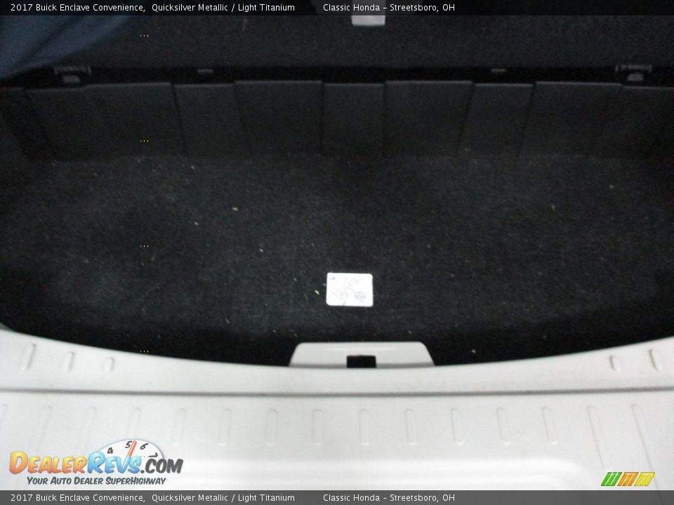 2017 Buick Enclave Convenience Quicksilver Metallic / Light Titanium Photo #22
