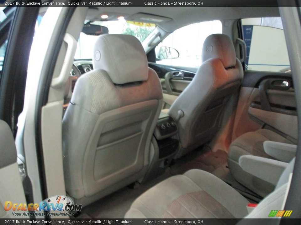 2017 Buick Enclave Convenience Quicksilver Metallic / Light Titanium Photo #24