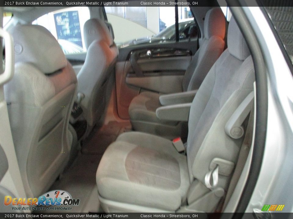2017 Buick Enclave Convenience Quicksilver Metallic / Light Titanium Photo #25