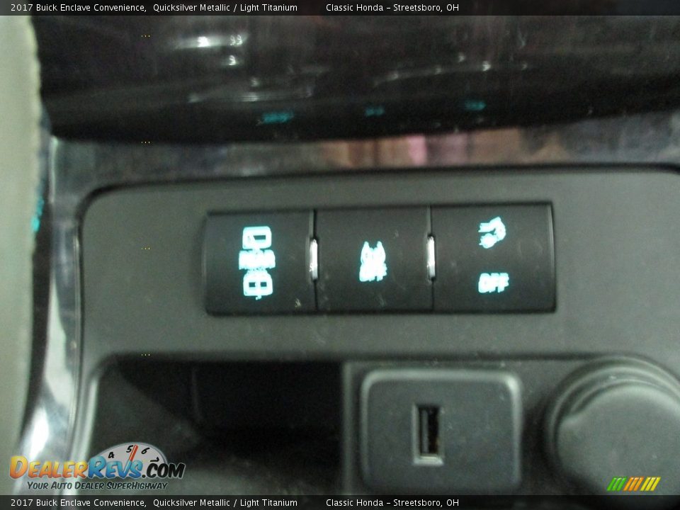 2017 Buick Enclave Convenience Quicksilver Metallic / Light Titanium Photo #35