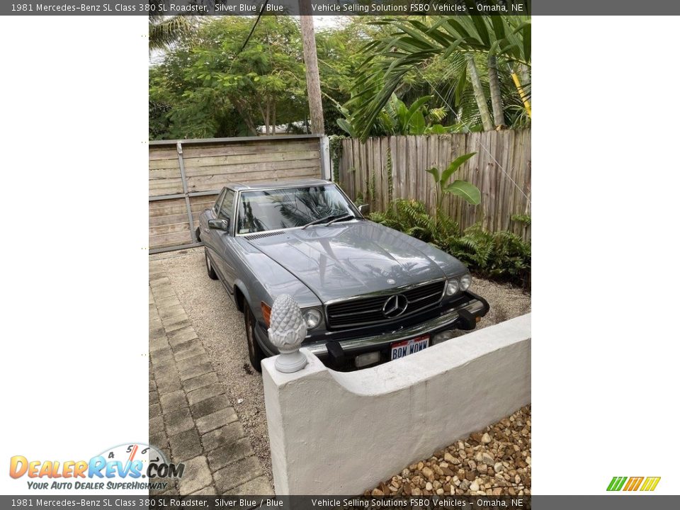 1981 Mercedes-Benz SL Class 380 SL Roadster Silver Blue / Blue Photo #1