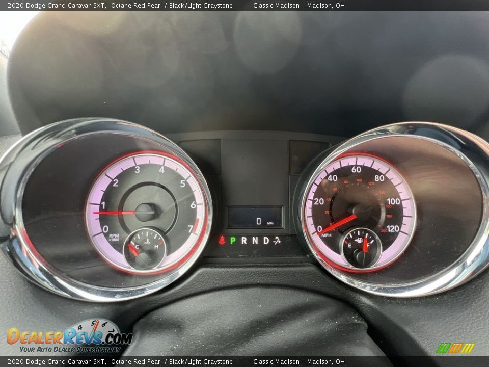 2020 Dodge Grand Caravan SXT Octane Red Pearl / Black/Light Graystone Photo #11
