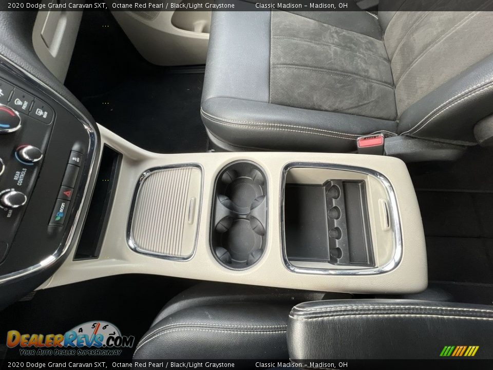 2020 Dodge Grand Caravan SXT Octane Red Pearl / Black/Light Graystone Photo #15