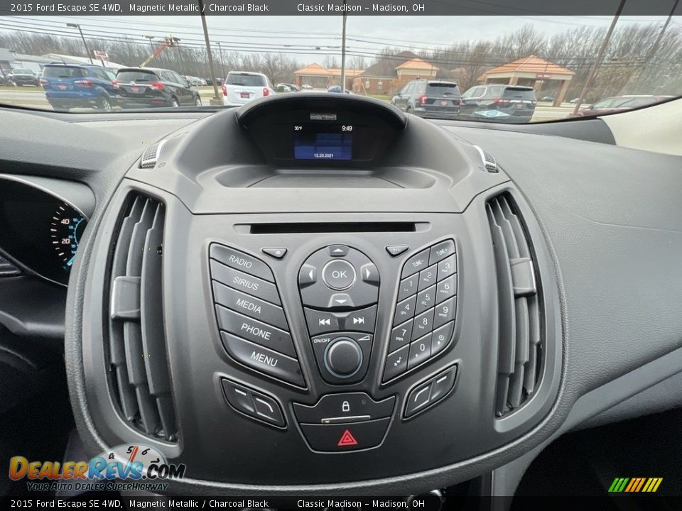 2015 Ford Escape SE 4WD Magnetic Metallic / Charcoal Black Photo #9
