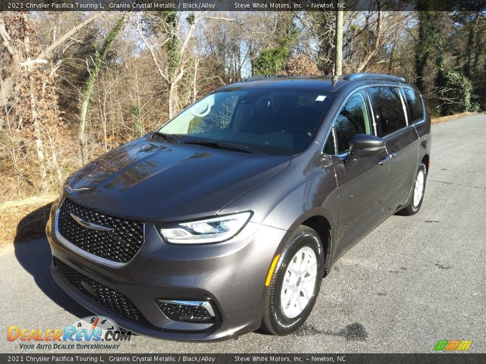 2021 Chrysler Pacifica Touring L Granite Crystal Metallic / Black/Alloy Photo #2