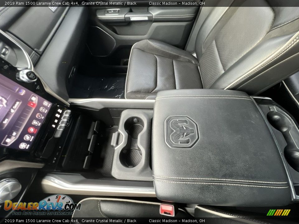 2019 Ram 1500 Laramie Crew Cab 4x4 Granite Crystal Metallic / Black Photo #17