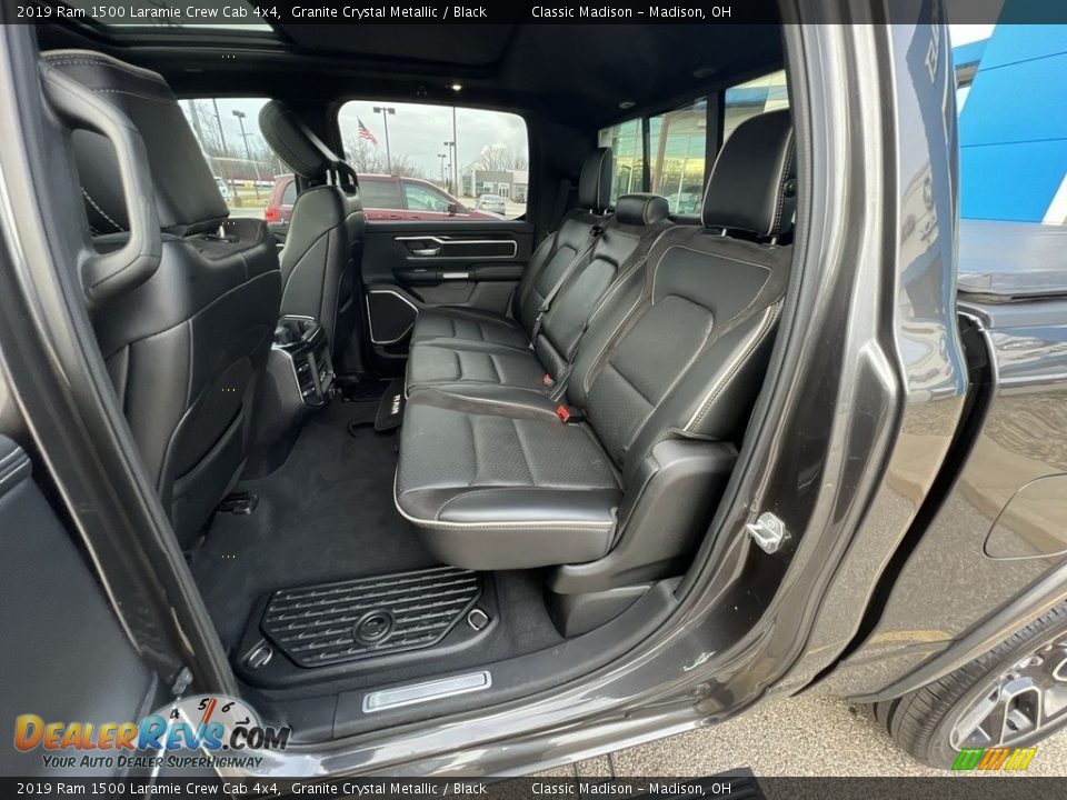 2019 Ram 1500 Laramie Crew Cab 4x4 Granite Crystal Metallic / Black Photo #19