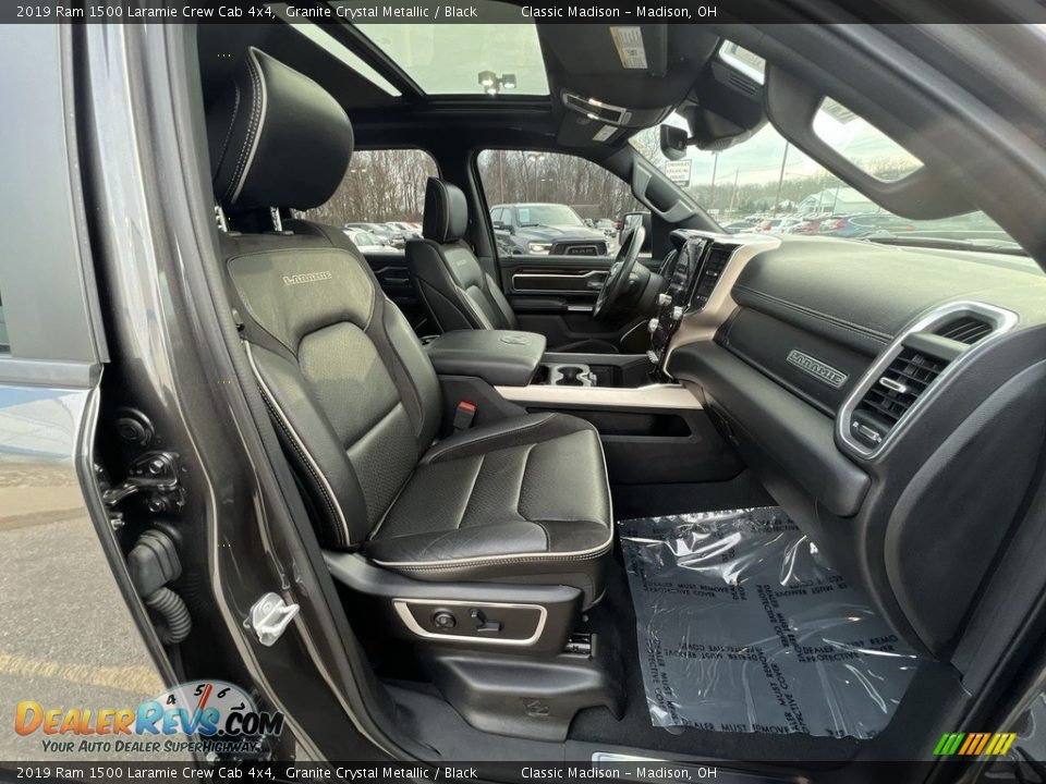 2019 Ram 1500 Laramie Crew Cab 4x4 Granite Crystal Metallic / Black Photo #21