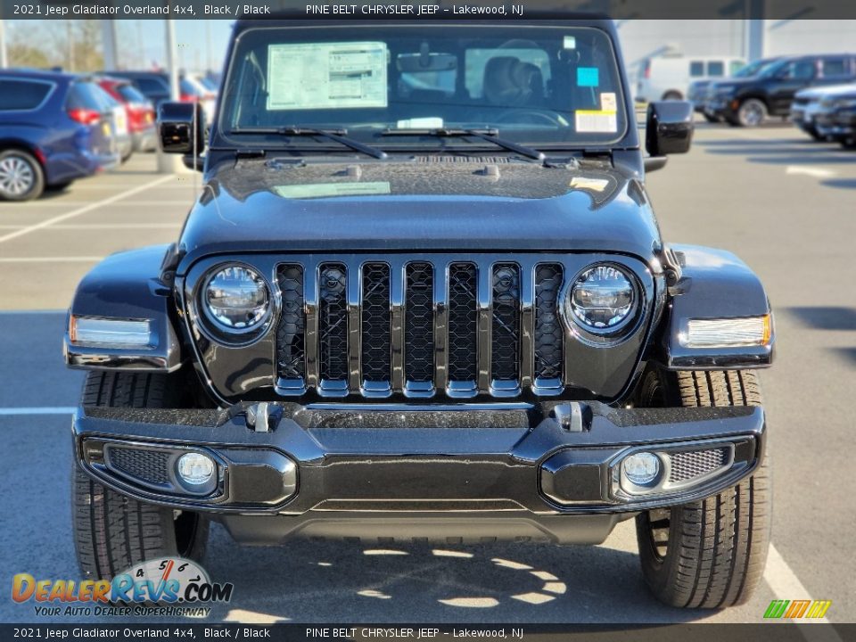 2021 Jeep Gladiator Overland 4x4 Black / Black Photo #3