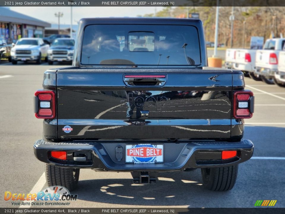 2021 Jeep Gladiator Overland 4x4 Black / Black Photo #7