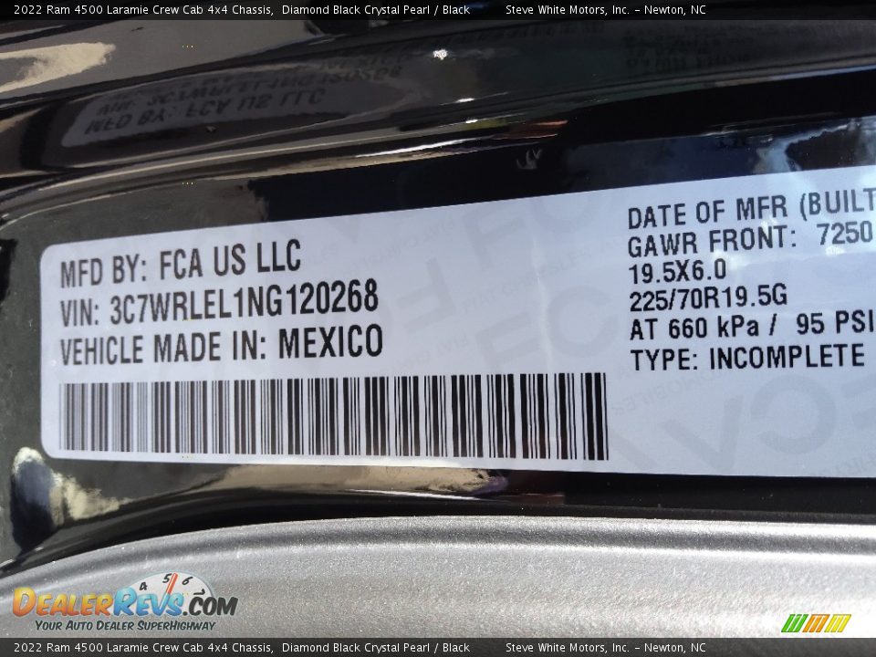 2022 Ram 4500 Laramie Crew Cab 4x4 Chassis Diamond Black Crystal Pearl / Black Photo #30