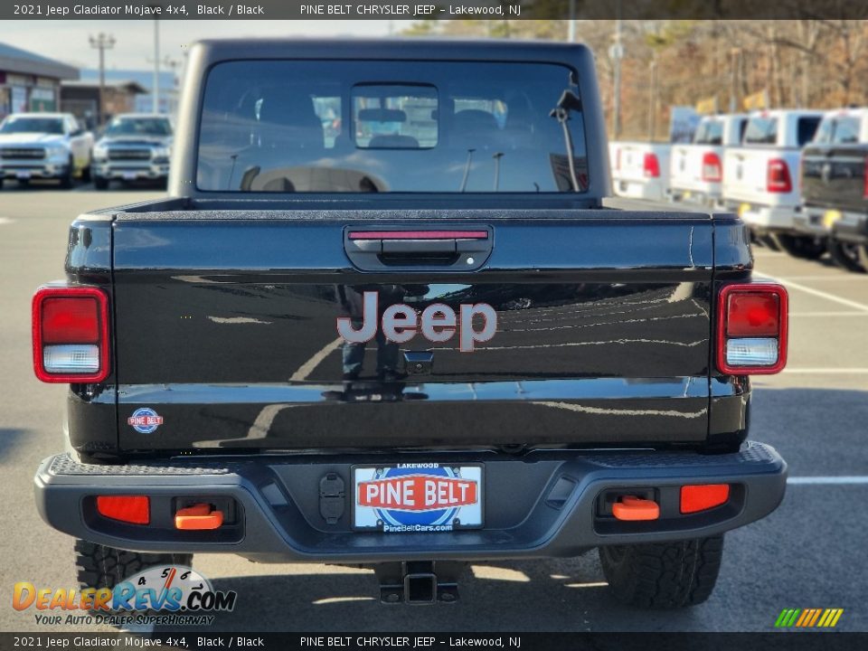 2021 Jeep Gladiator Mojave 4x4 Black / Black Photo #7