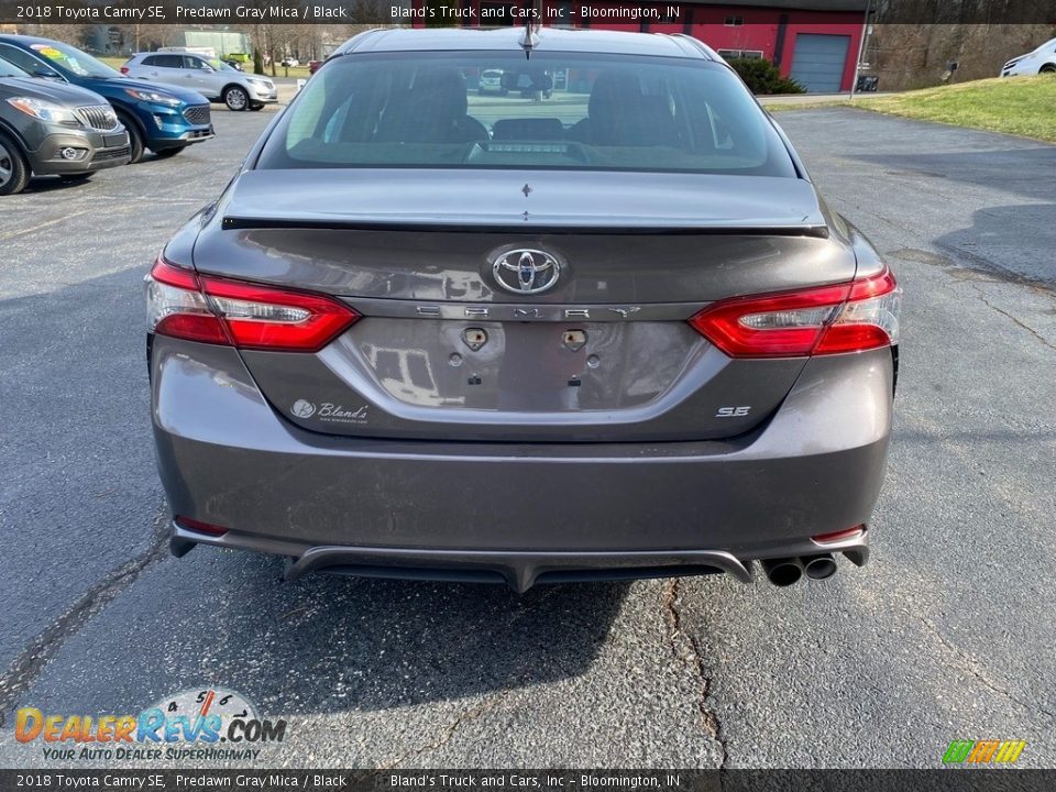 2018 Toyota Camry SE Predawn Gray Mica / Black Photo #7