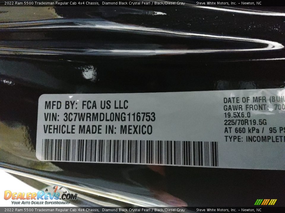 2022 Ram 5500 Tradesman Regular Cab 4x4 Chassis Diamond Black Crystal Pearl / Black/Diesel Gray Photo #23