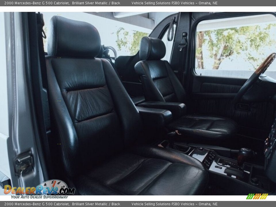 Front Seat of 2000 Mercedes-Benz G 500 Cabriolet Photo #22