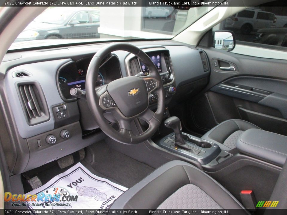 Front Seat of 2021 Chevrolet Colorado Z71 Crew Cab 4x4 Photo #6