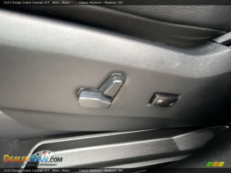 2020 Dodge Grand Caravan SXT Billet / Black Photo #15